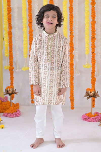 Ivory floral printed kurta set