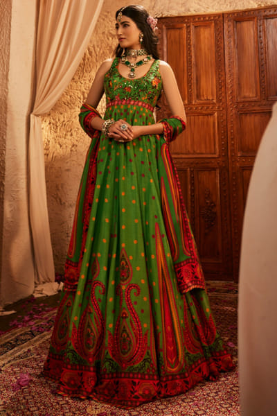 The Royaleum Atelier Green paisley and floral printed anarkali set THEAPR25D123091