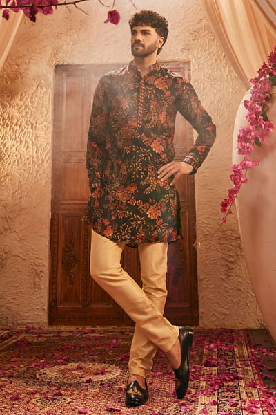Black floral printed kurta