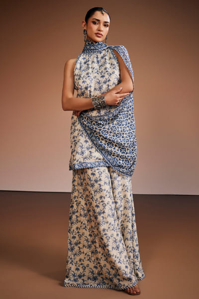The Royaleum Atelier Ivory-blue floral print tunic and palazzo set THERJUN26D148258