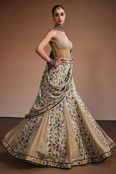 The Royaleum Atelier Beige floral-checks print lehenga-corset set THERJUN26D148255