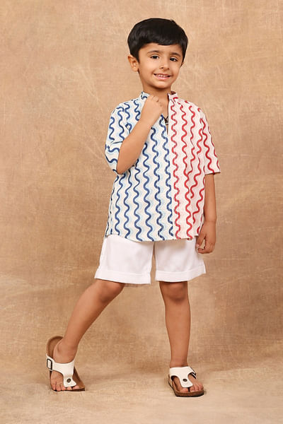Red & blue print and embroidered short kurta