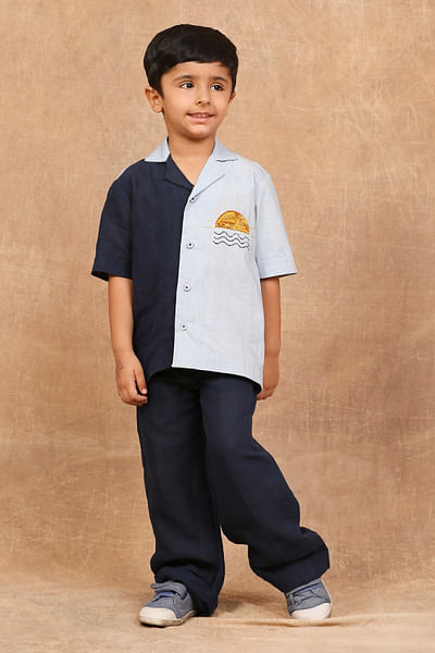 Ice blue-indigo sun and wave embroidered shirt