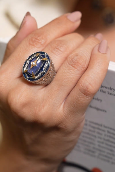 Uncut by Aditi Amin Silver and blue embellished ring UNCUJUN26D146775