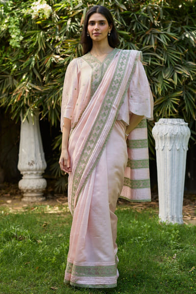 Surmaye Salmon pink embroidered sari SURMJUN26D147520