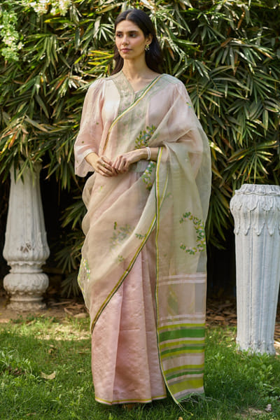 Surmaye Salmon pink jamdani sari SURMJUN26D146180