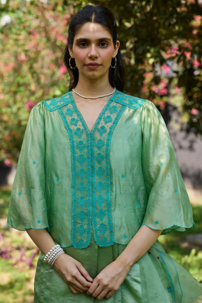 Surmaye Jade green embroidered blouse SURMJUN26D146195