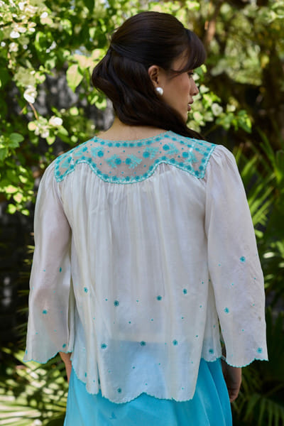 Surmaye Ivory floral embroidery blouse SURMJUN26D146196