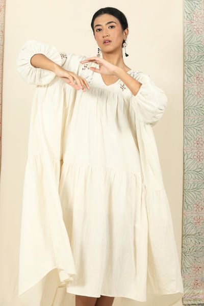Meld studio Cream handcrafted cotton dress MELDAUG26D252739