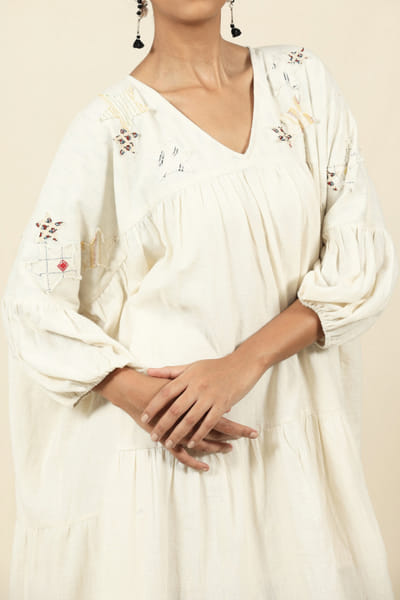 Meld studio Cream handcrafted cotton dress MELDAUG26D252739