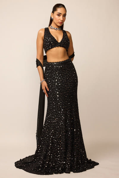 Vvani by Vani Vats Black mirror embellished lehenga set VVANJUN26D147927