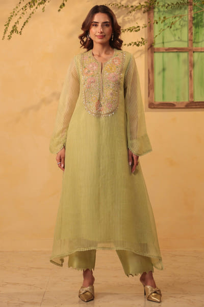 Green applique yoke kurta set