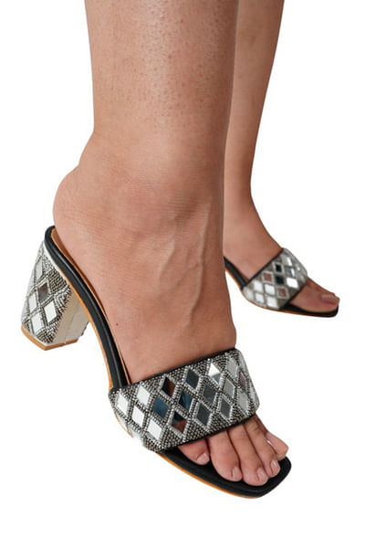 Black mirror embroidered heels