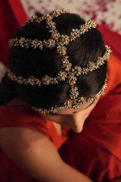 Antique gold beaded head harness