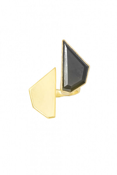 Gold and black onyx ring