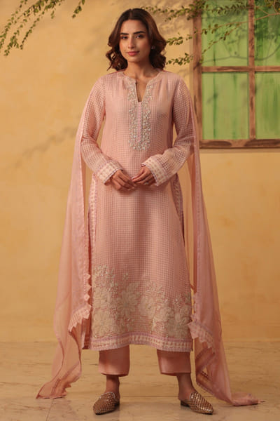 Light pink applique embroidery kurta set