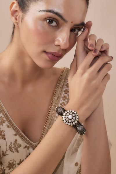Silver black floral zircon embellished kada