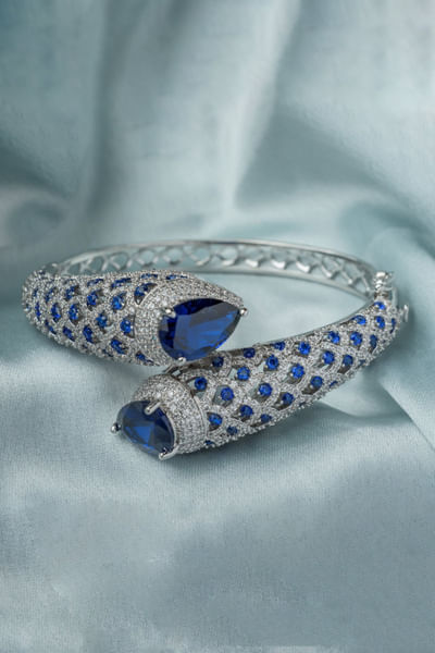 Silver and blue gemstone-crystal kada
