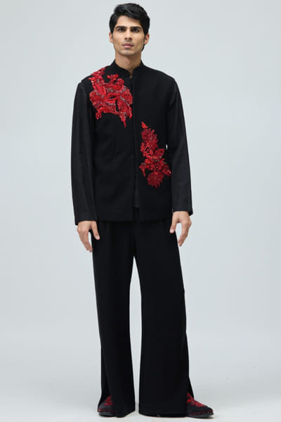 Black embroidery bandi set