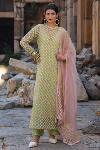 Green aari dori and pearl embroidery kurta set