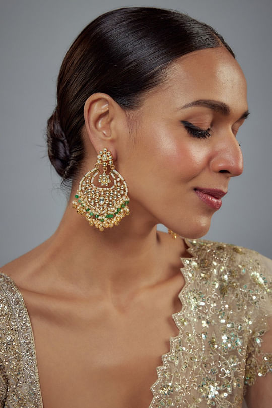 VIVINIA by Vidhi Mehra