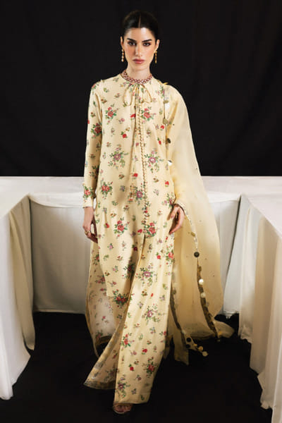 Butter yellow print embellished kurta set