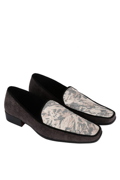 Grey jacquard loafers