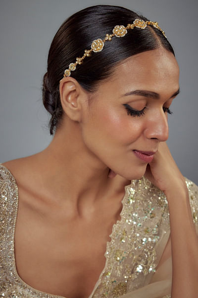 Gold and white floral kundan pearl matha patti