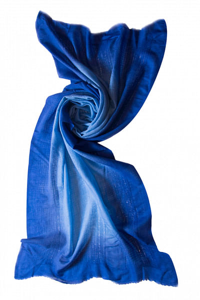 Woven jacquard scarf