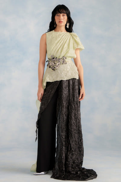 Richa Khemka Pista green and black crush draped co-ord set RICHJUL26D149124