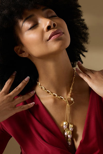 Gold baroque pearl chain necklace