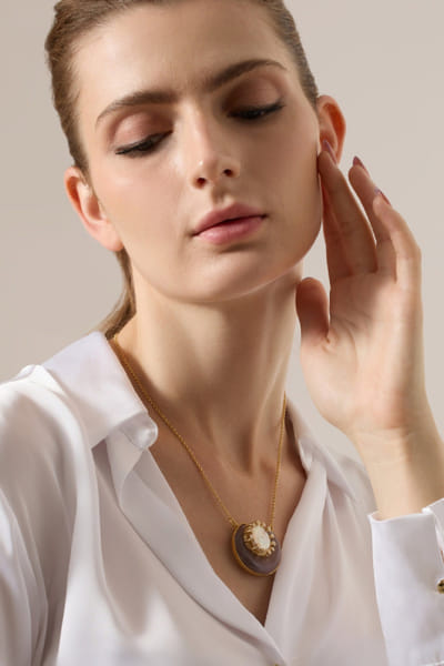 Purple agate and baroque pearl chain necklace