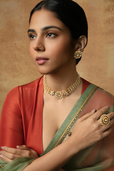 White kundan stone studs