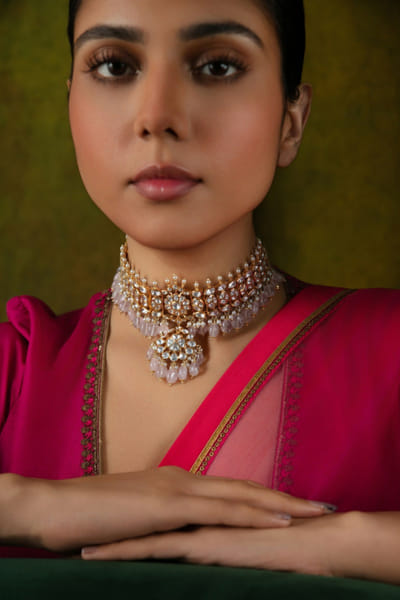 Pink and white polki choker