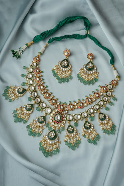 Gold and green stone-beaded short necklace set