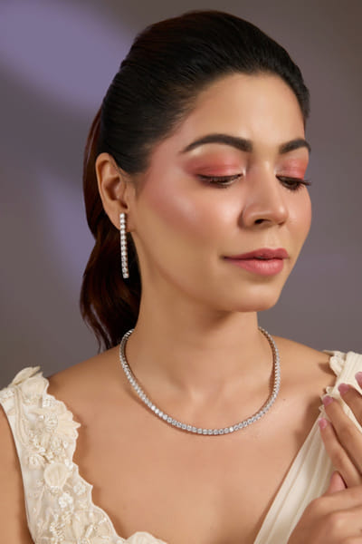 VIVINIA by Vidhi Mehra White zircon embellished choker necklace set VIVNOV25D138571