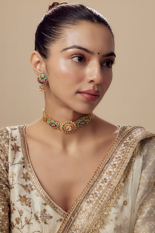 VIVINIA by Vidhi Mehra