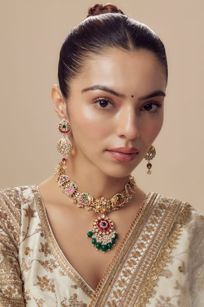 Multicolour kundan embellished necklace set