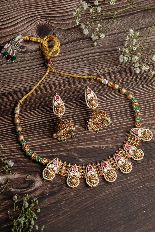 VIVINIA by Vidhi Mehra