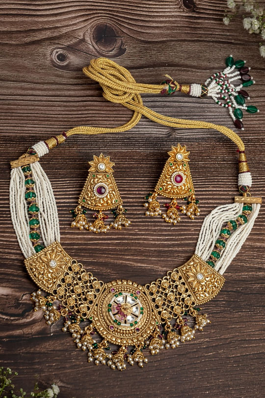 VIVINIA by Vidhi Mehra