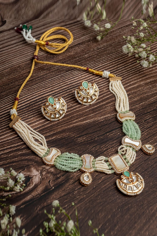 VIVINIA by Vidhi Mehra