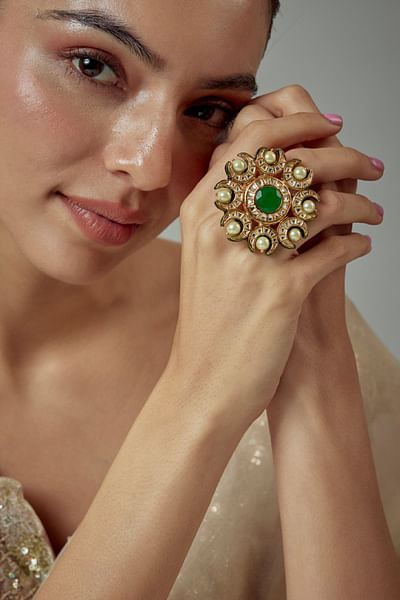 Gold and green kundan polki ring