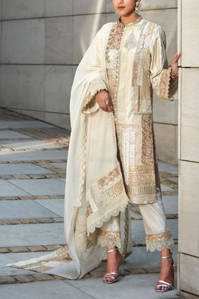 Ivory and gold chanderi kurta set
