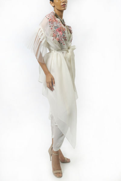 Multicoloured embroidered long cape set