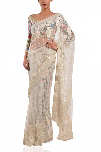Self-embroidered sari set