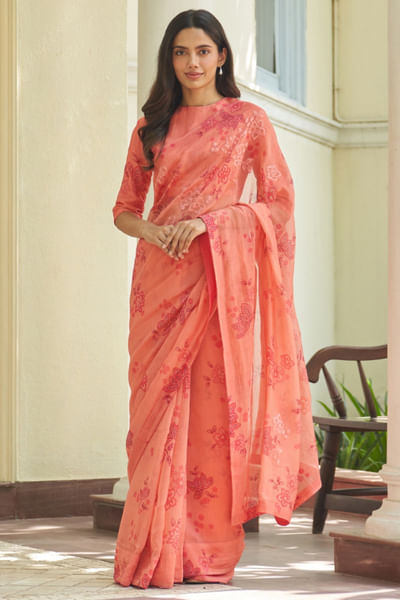 Hibiscus floral print-appliquéd sari set
