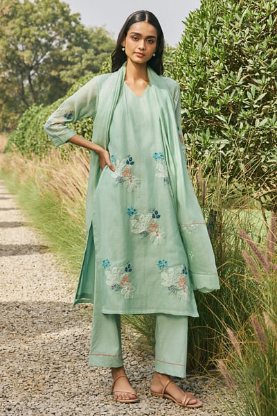 Mint floral appliquéd embroidered kurta set