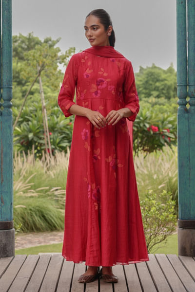 Berry floral applique anarkali set