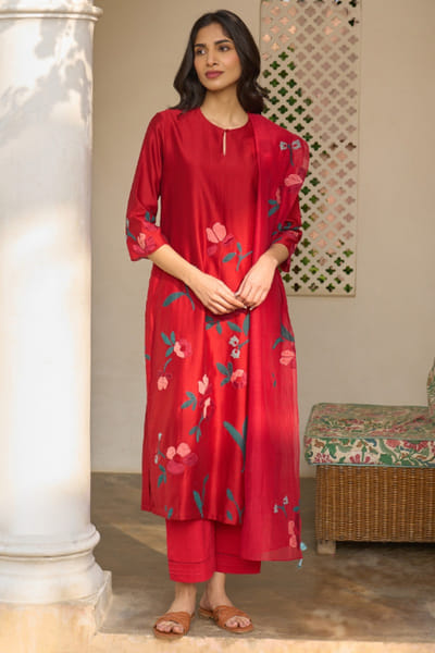 Cherry red floral appliqué kurta set