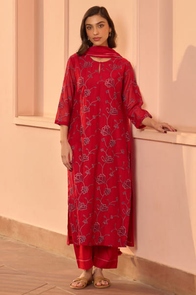 Cherry red floral thread embroidered kurta set